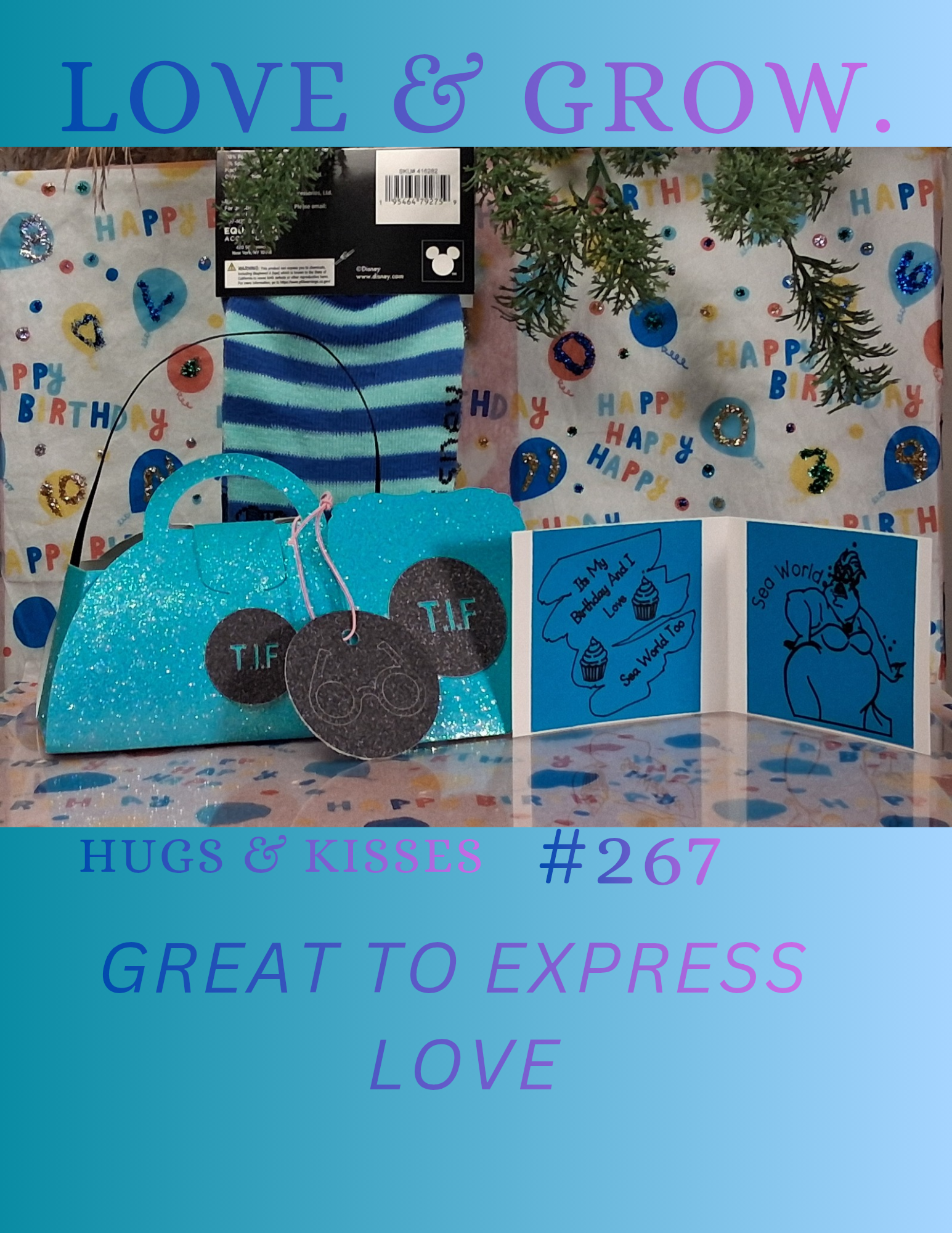 14. Disney Note Card's Get It Girl (Purse)